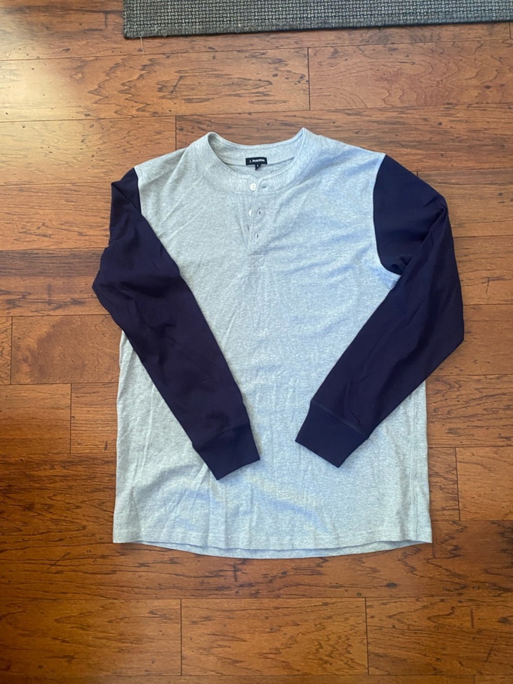 NWOT J Peterman men’s Henley-large